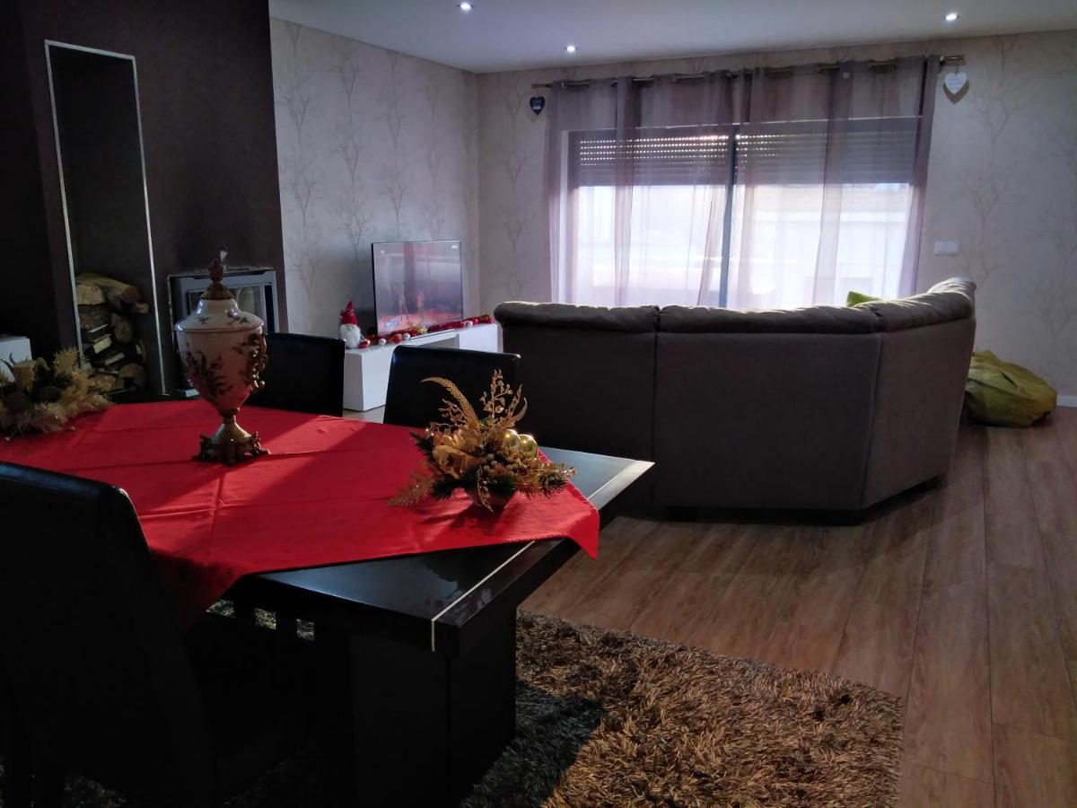 Quinta Da Lousa Guest House - Valongo - Porto Екстер'єр фото